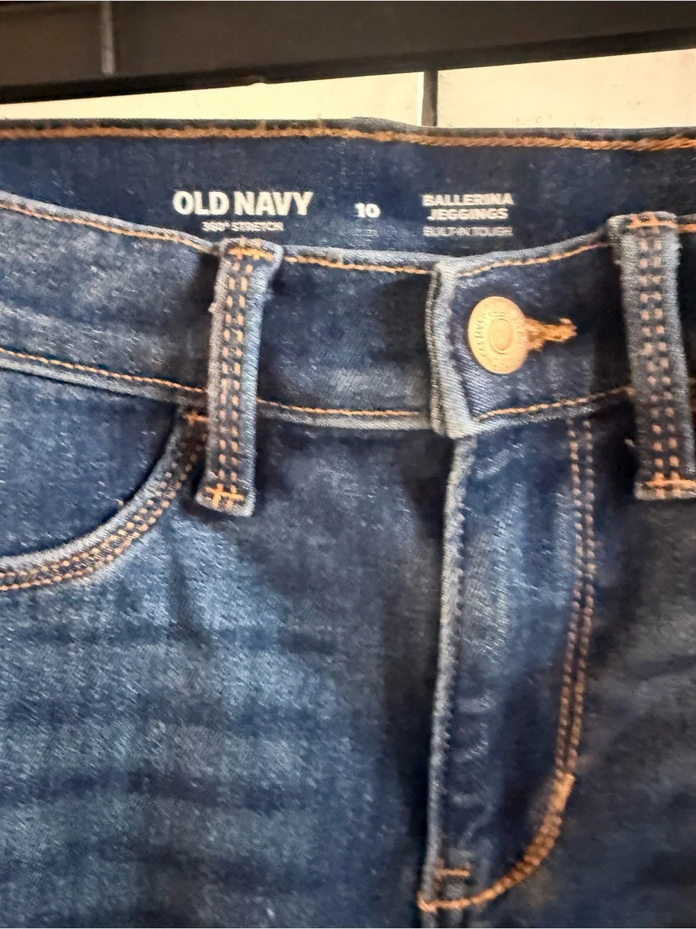 Old Navy Women's Blue Distressed Skinny Jeans
